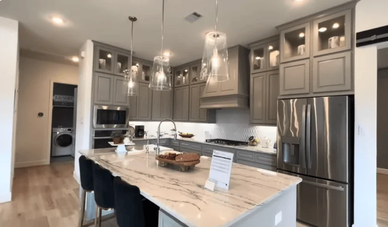 Modern Kitchen