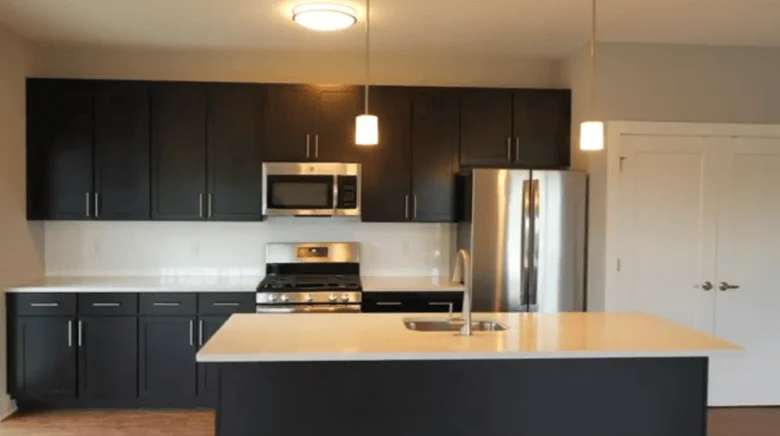 Quartz vs Granite vs Marble Countertops